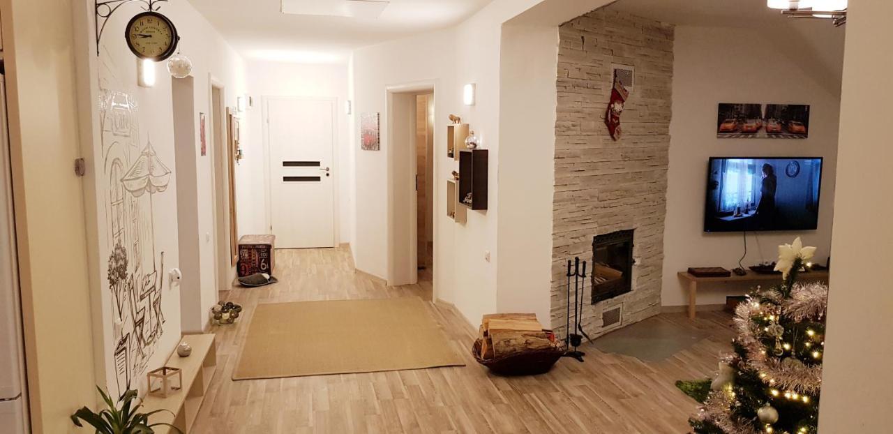 ブラショフCristina Houseアパートメント エクステリア 写真